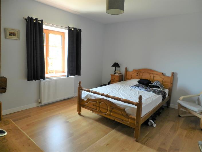 Image No.21-4 Bed Country House for sale