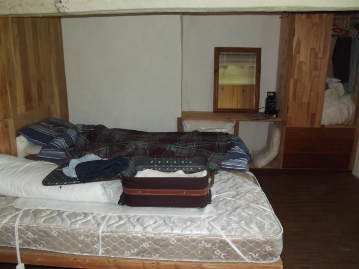 Image No.8-2 Bed Cottage for sale