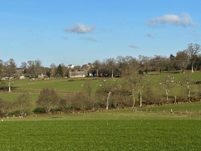 Image No.5-Propriété de pays de 4 chambres à vendre à Savigny-le-Vieux
