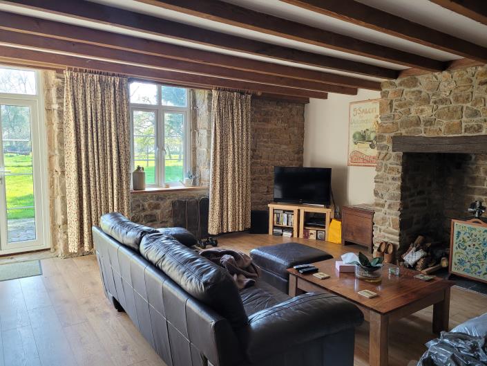 Image No.8-Propriété de pays de 4 chambres à vendre à Savigny-le-Vieux