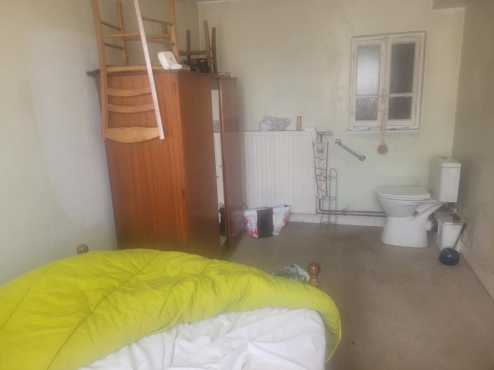 Image No.6-1 Bed House for sale