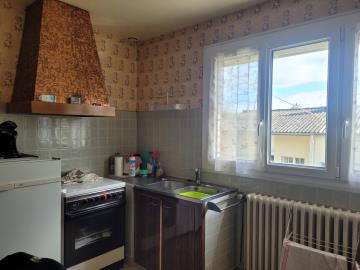 6165915-Photos--4-