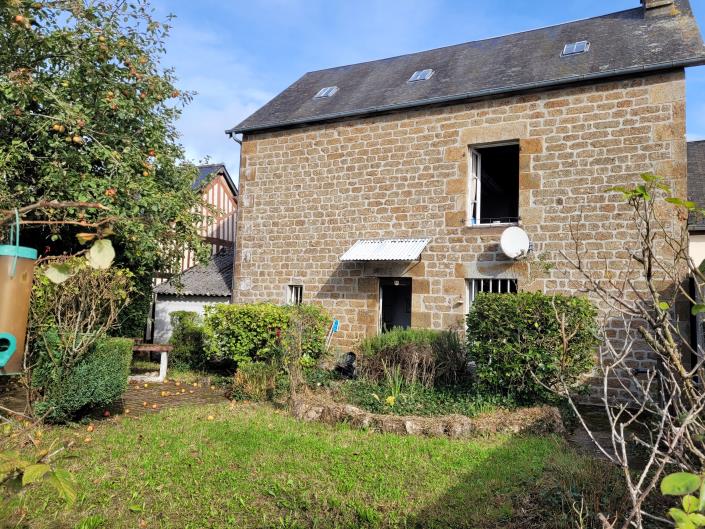 Image No.2-2 Bed Village House for sale