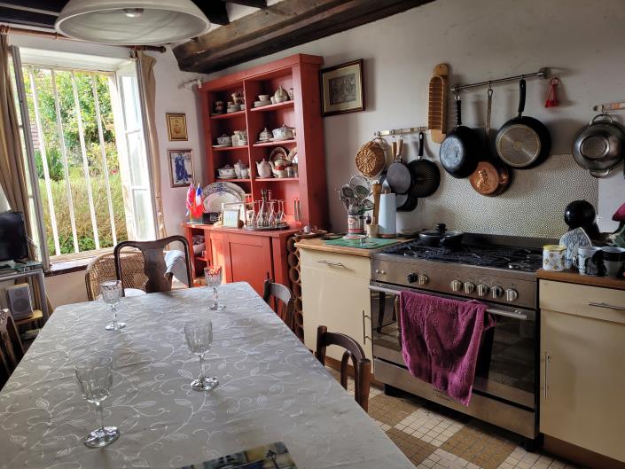 Image No.5-2 Bed Village House for sale