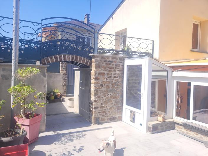 Image No.2-3 Bed Village House for sale
