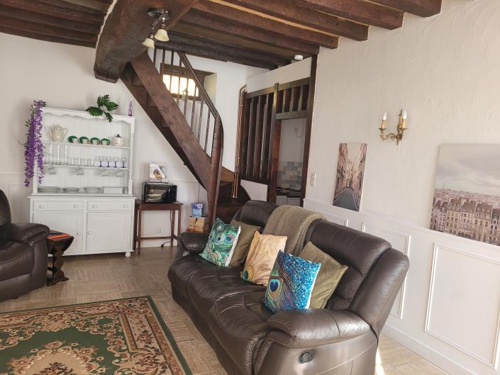 Image No.48-8 Bed House for sale