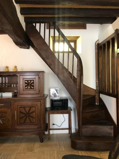 Image No.33-8 Bed House for sale