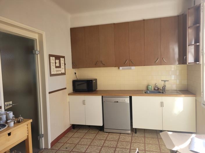 Image No.38-8 Bed House for sale