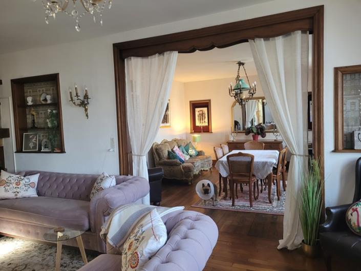 Image No.42-8 Bed House for sale