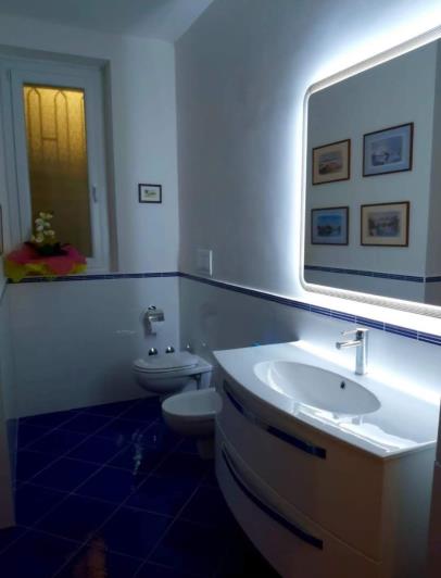 Image No.23-Appartement de 2 chambres à vendre à Vietri sul Mare