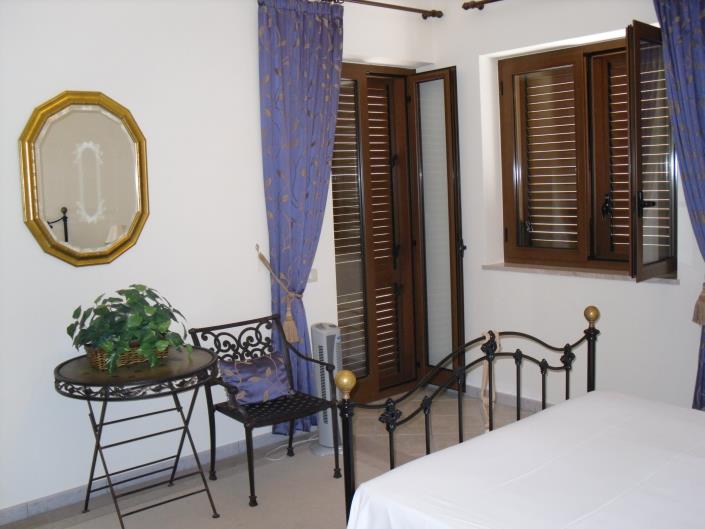 Image No.17-4 Bed Villa / Detached for sale