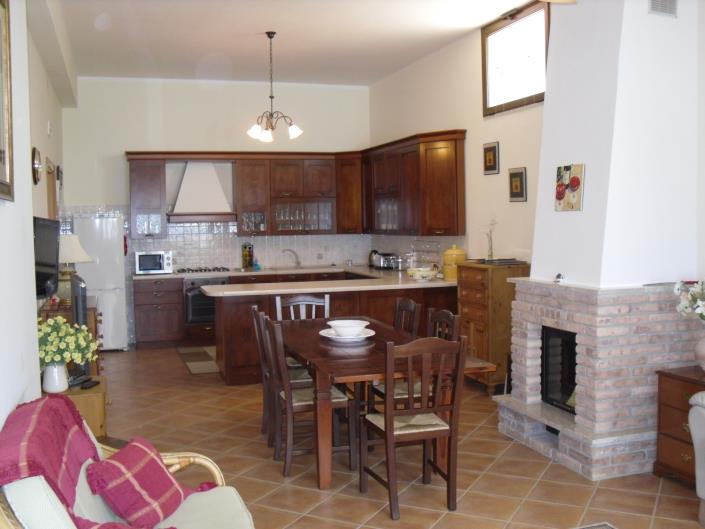 Image No.32-4 Bed Villa / Detached for sale