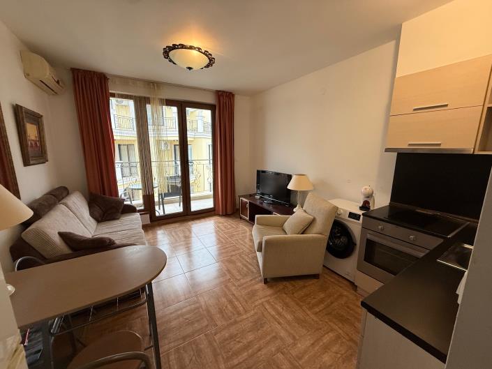 Image No.4-Appartement de 1 chambre à vendre à St Vlas