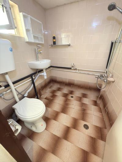 Image No.7-2 Bed House for sale