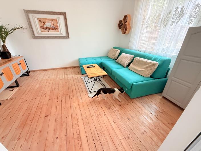 Image No.17-2 Bed House for sale