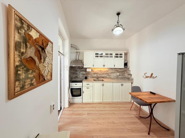 Image No.20-2 Bed House for sale