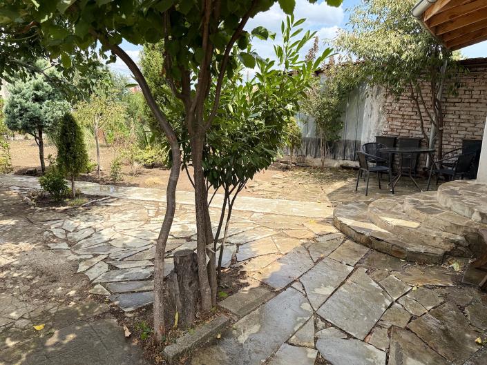 Image No.40-2 Bed House for sale