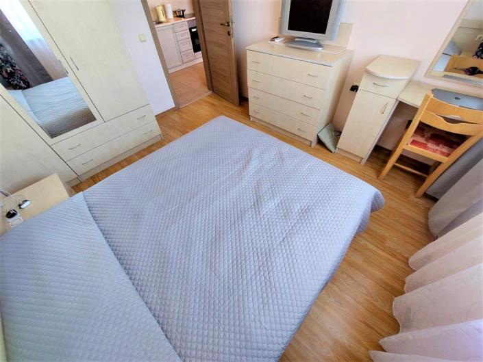 Image No.12-2 Bed Apartment for sale