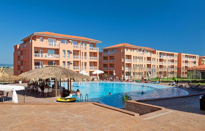 Image No.1-Appartement de 2 chambres à vendre à Sunny Beach