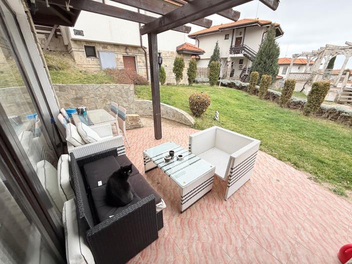 Image No.5-2 Bed Apartment for sale