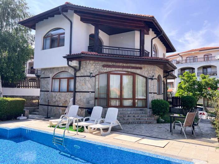 Image No.1-2 Bed House/Villa for sale
