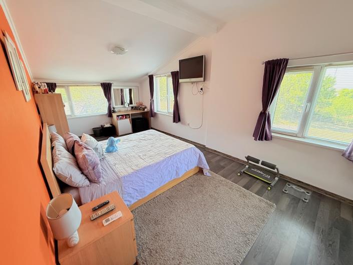 Image No.18-Maison / Villa de 2 chambres à vendre à Izvorishte