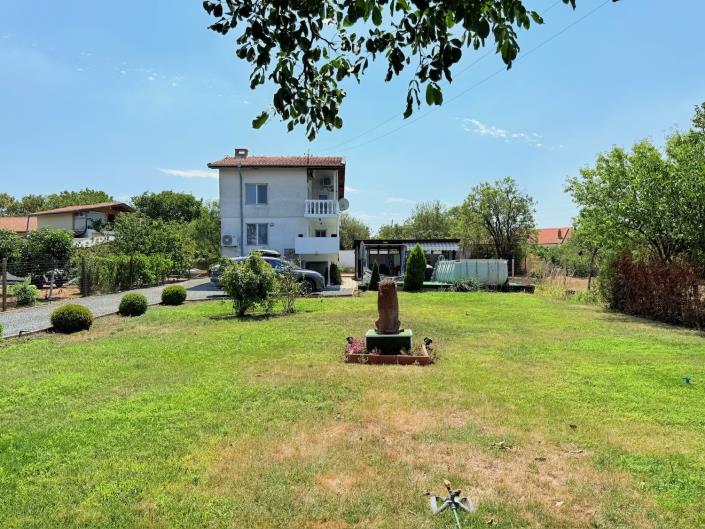 Image No.35-Maison / Villa de 2 chambres à vendre à Izvorishte