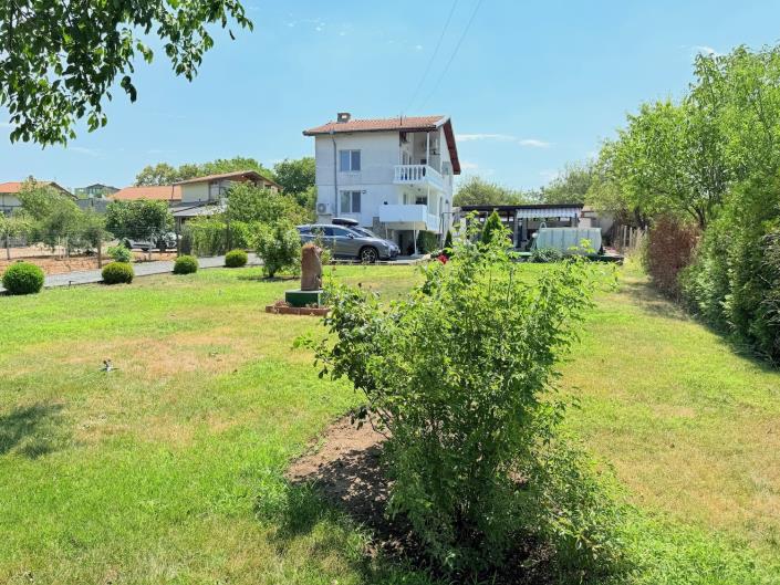 Image No.1-Maison / Villa de 2 chambres à vendre à Izvorishte