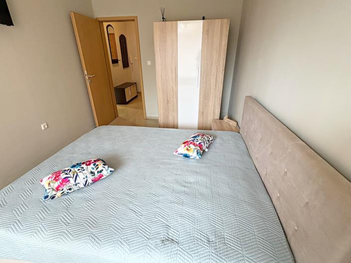 Image No.25-1 Bed Apartment for sale