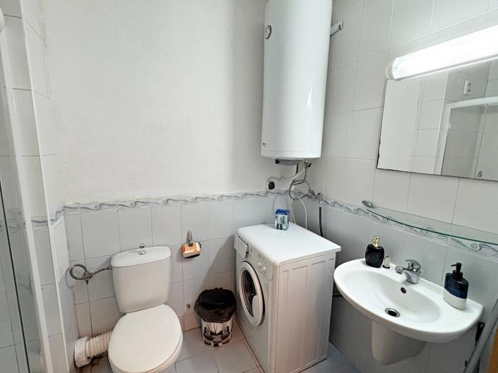 Image No.31-1 Bed Apartment for sale