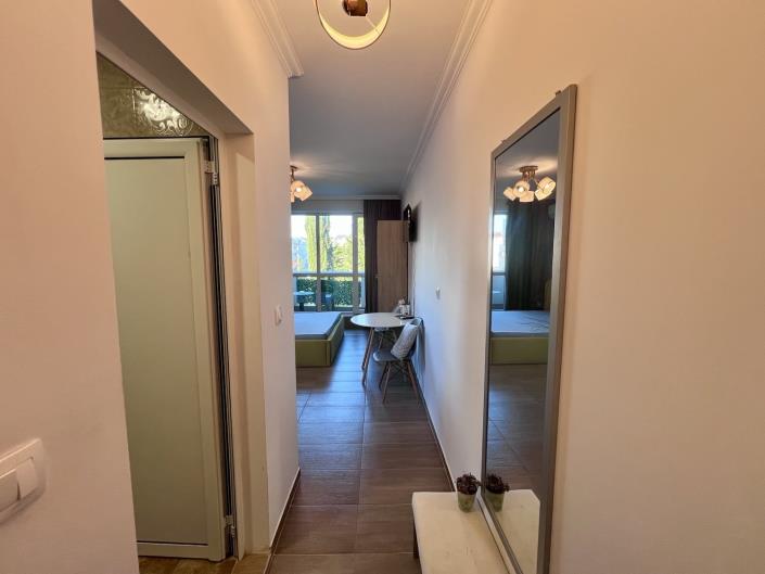 Image No.4-Studio for sale