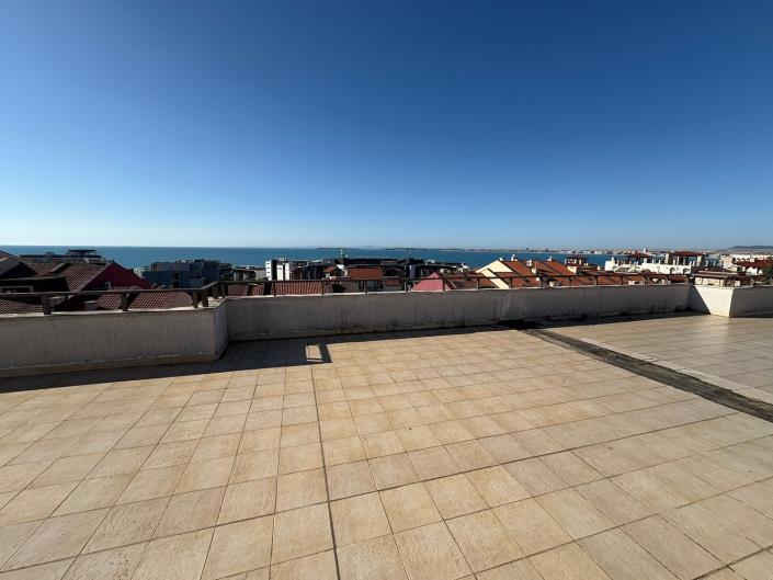 Image No.7-Studio à vendre à St Vlas