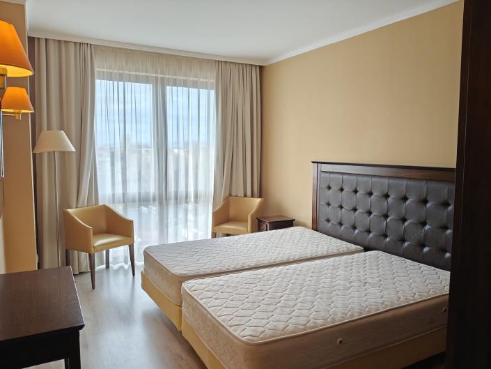 Image No.10-1 Bed Apartment for sale