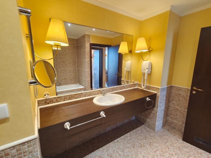 Image No.23-1 Bed Apartment for sale