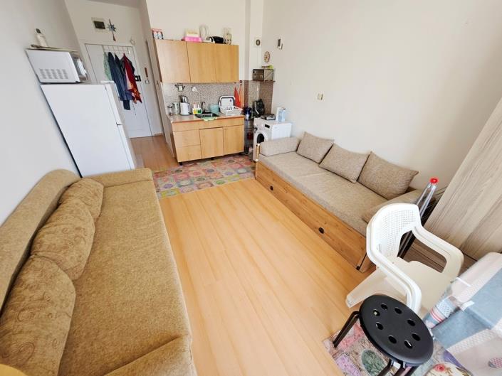 Image No.7-Studio for sale