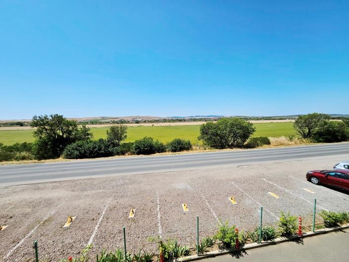 Image No.11-Studio for sale