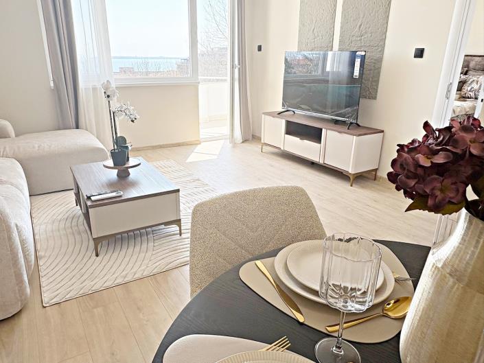 Image No.8-2 Bed Apartment for sale