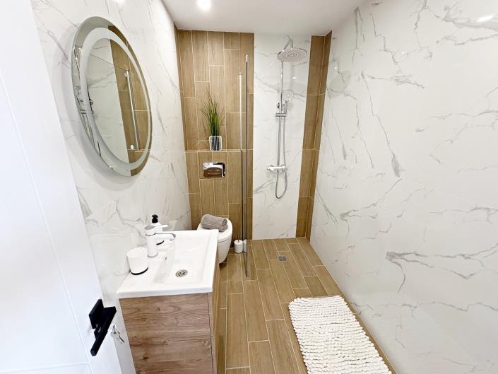 Image No.19-2 Bed Apartment for sale