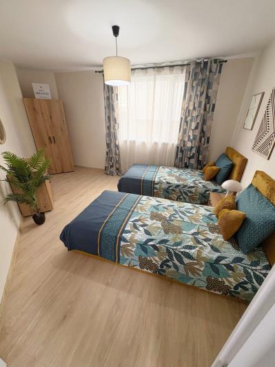 Image No.37-2 Bed Apartment for sale