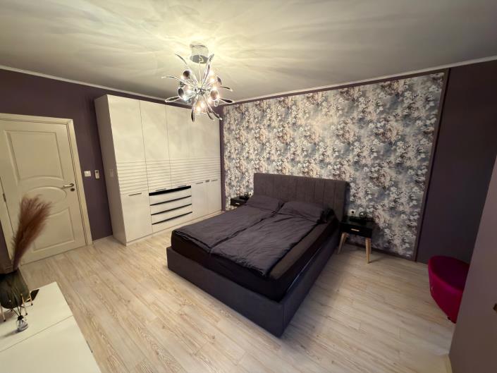 Image No.16-2 Bed Apartment for sale