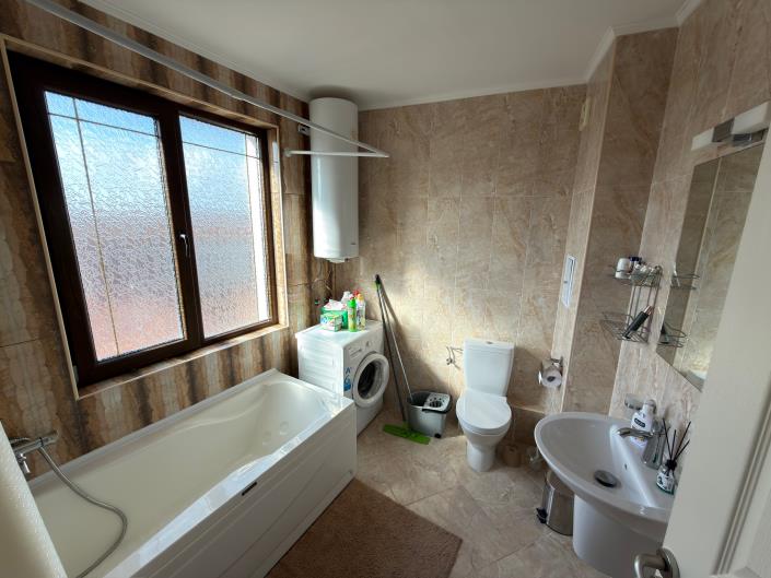 Image No.27-2 Bed Apartment for sale