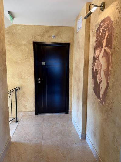 Image No.33-2 Bed Apartment for sale