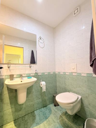 Image No.20-1 Bed Apartment for sale