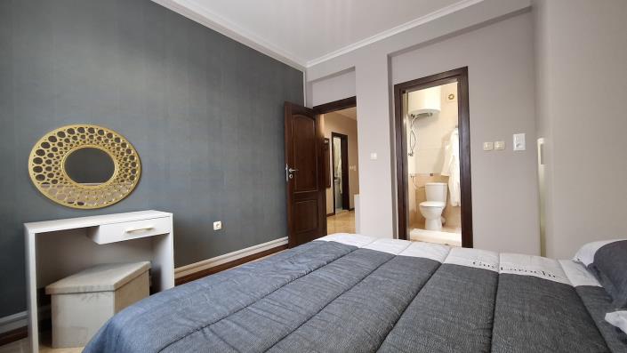 Image No.24-2 Bed Apartment for sale