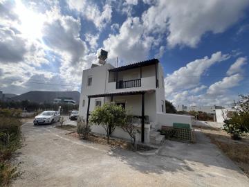 1 - Gouves, House