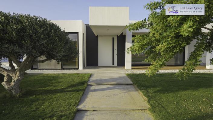 Image No.15-5 Bed Villa for sale