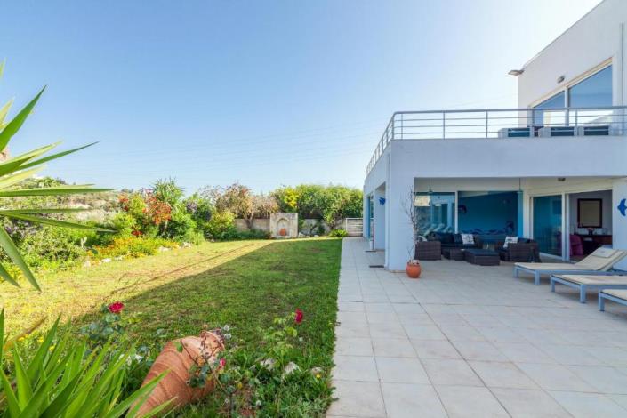 Image No.2-Villa de 5 chambres à vendre à Gournes