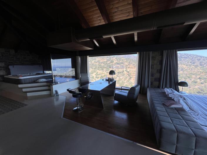 Image No.18-7 Bed Villa for sale