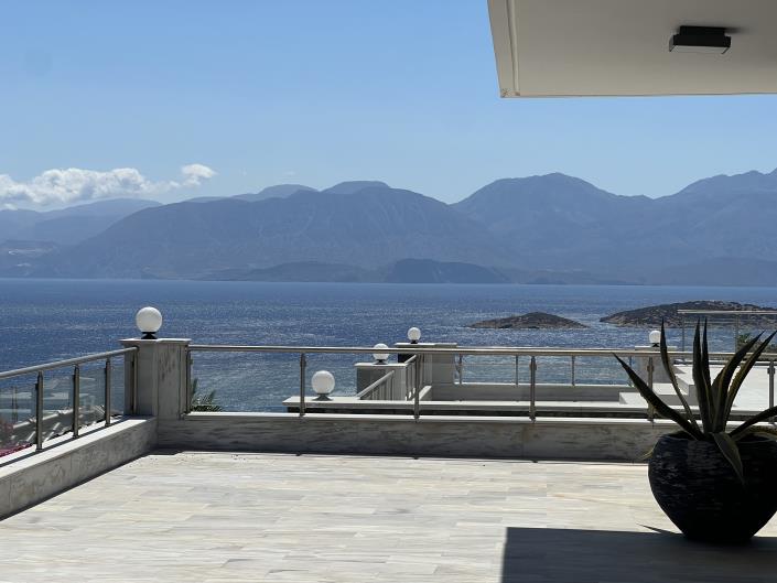 Image No.4-7 Bed Villa for sale