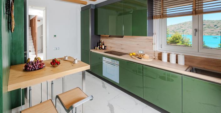 Image No.10-5 Bed Villa for sale